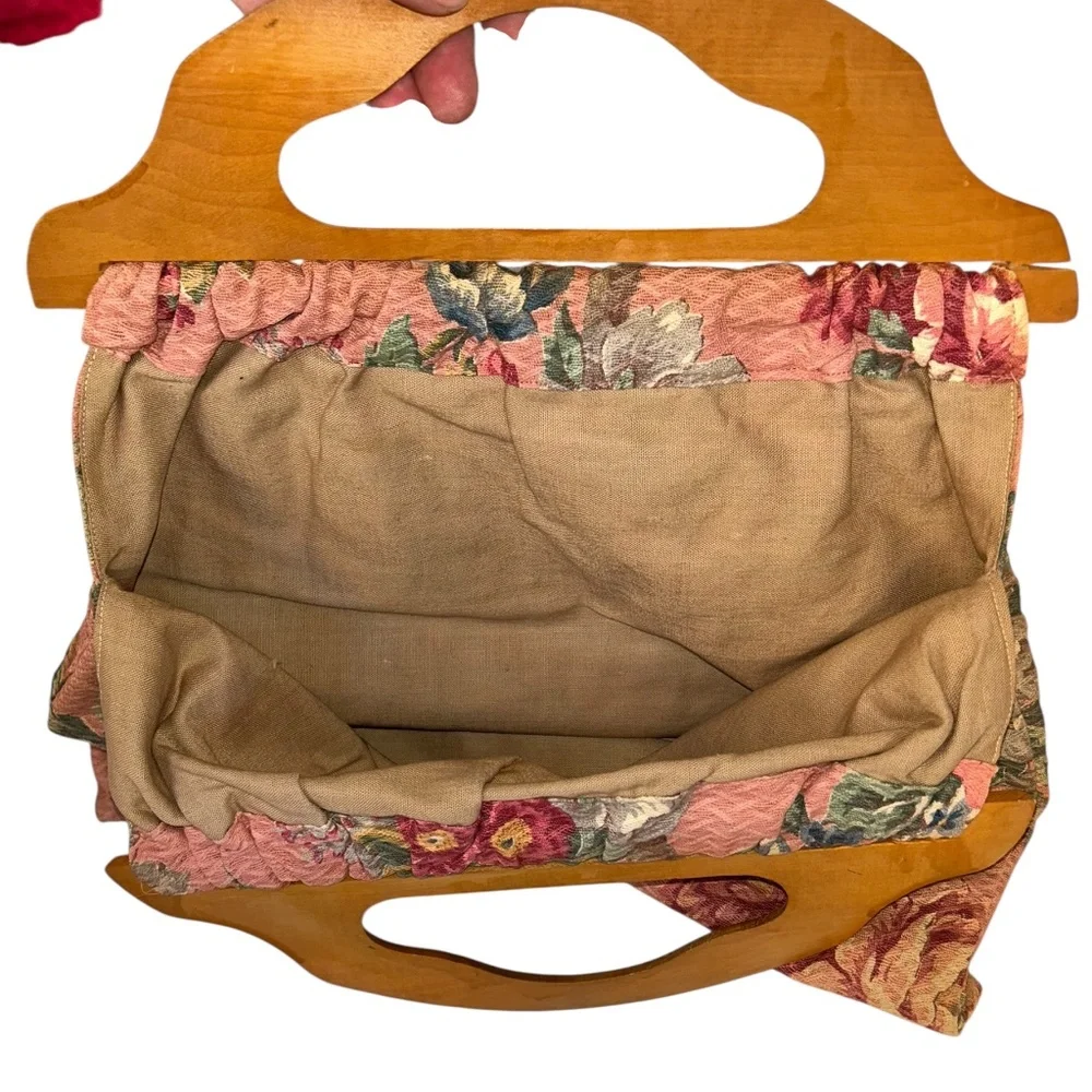 Antique Cabbage Rose Shabby Chic Spring Florals wooden handle Bermuda bag
